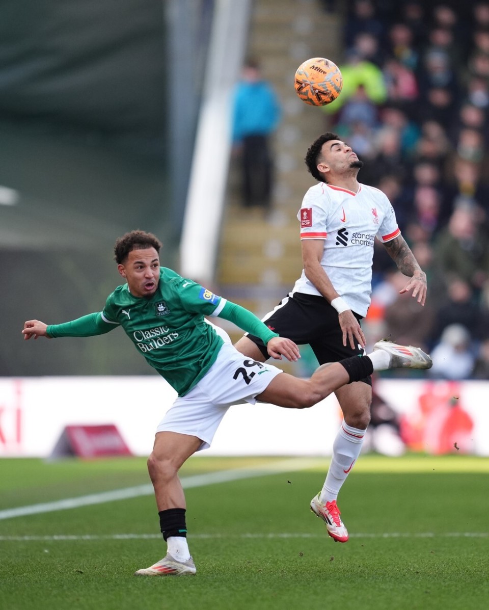 利物浦主场失利，惋惜止步