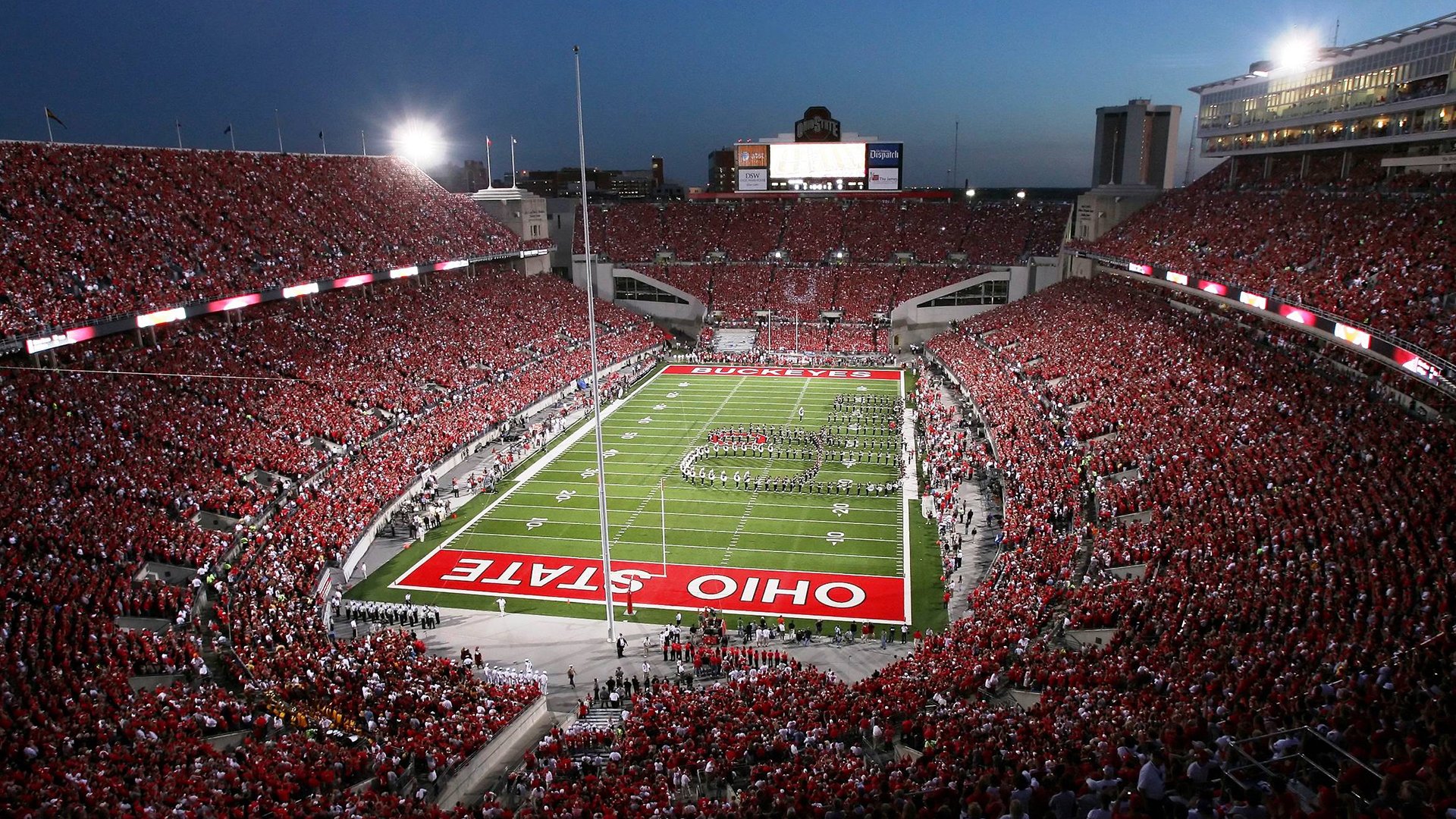 火箭鏖战深圳队，福克斯成为关键先生