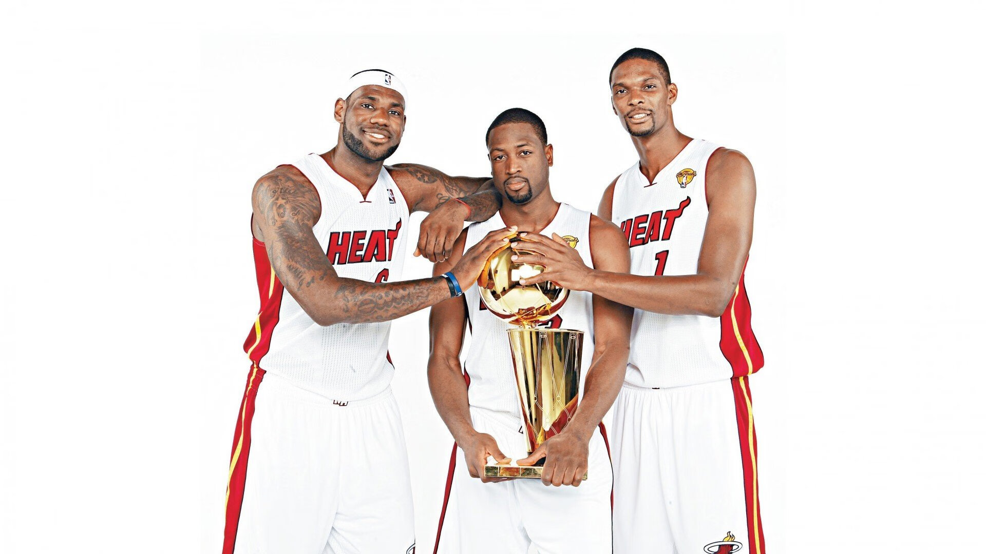 英格拉姆单骑救主，火箭终场绝境逆转篮网